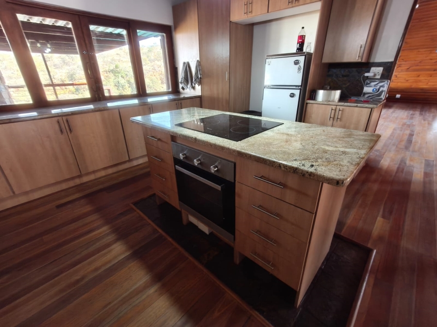 5 Bedroom Property for Sale in Waterkloof A H North West
